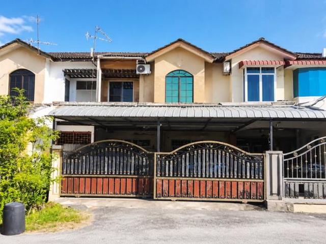 Terraced House for sale in Lumut, Manjung