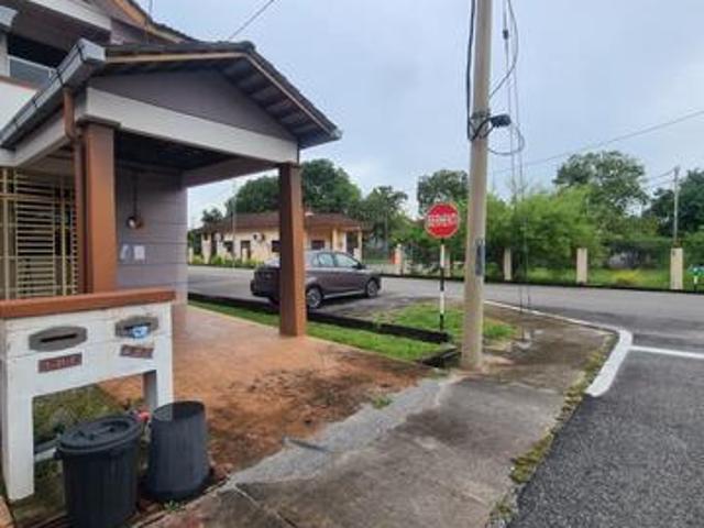 Townhouse for sale in Wellesley, Penang