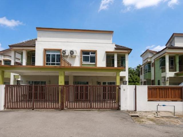 Residential House for sale in Perak, Intan
