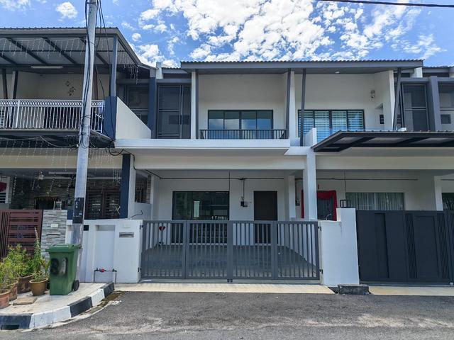Terraced House for sale in Wellesley, Penang