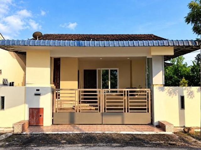 Terraced House for sale in Lumut, Manjung