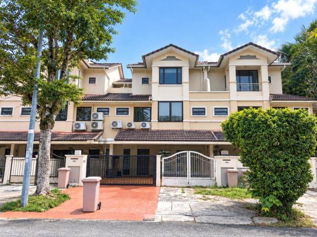 Terraced House for sale in Petaling, Damansara Damai