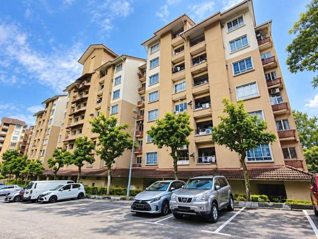 Condominium for sale in Kuala Lumpur, Country Heights Damansara