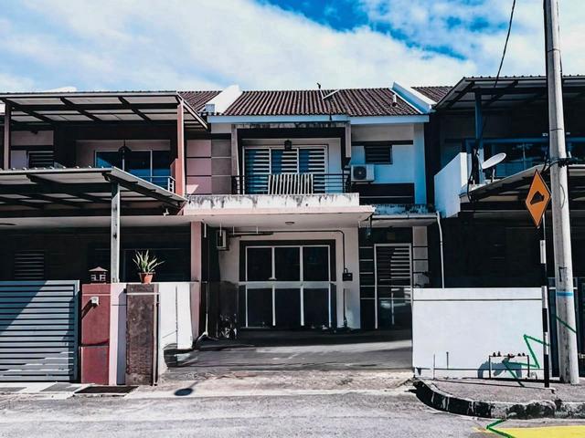 Terraced House for sale in Wellesley, Penang