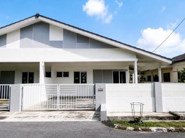 House for sale in Perak
