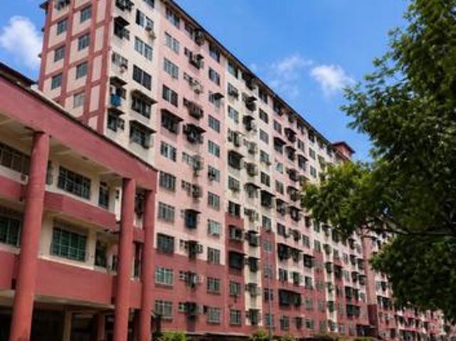 Apartment for sale in Petaling, Damansara Damai