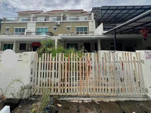 Terraced House for sale in Balik Pulau, George Town