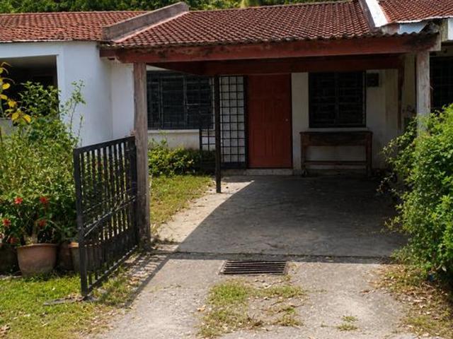 Terraced House for sale in Perak, Tldm Lumut