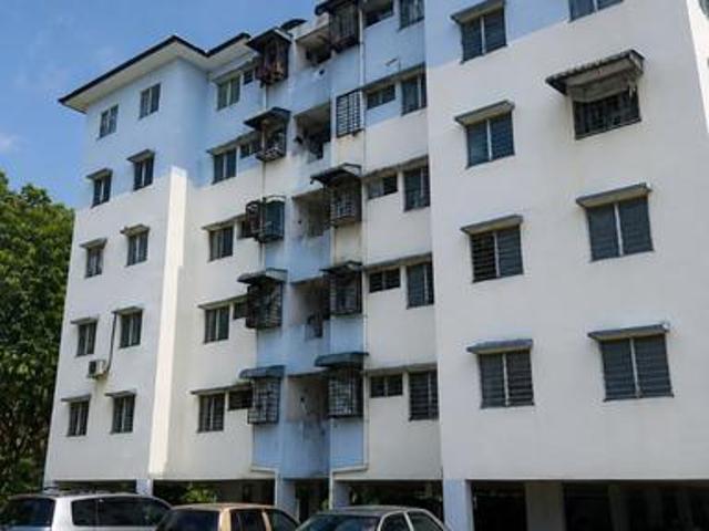 Flat for sale in Kajang, Langat