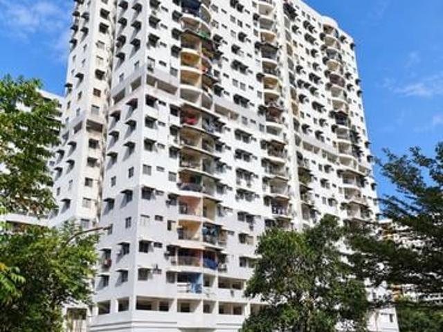 Apartment for sale in Barat Daya, George Town