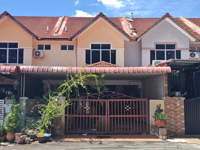 Terraced House for sale in Wellesley, Penang