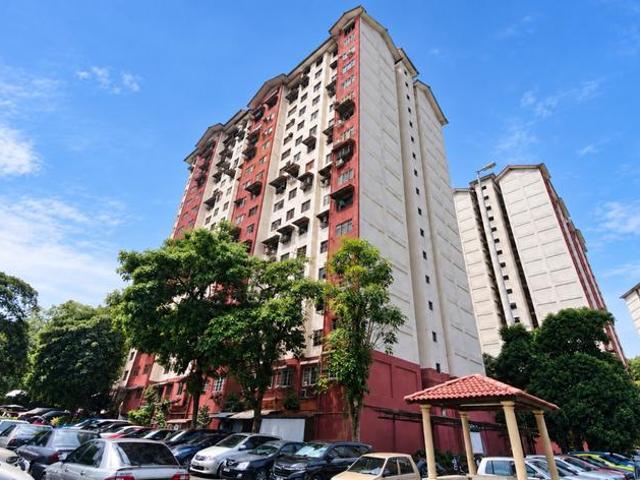 Apartment for sale in Country Heights Damansara, Kuala Lumpur
