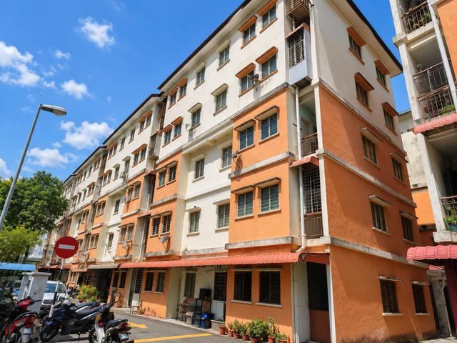 Flat for sale in Georgetown, Penang