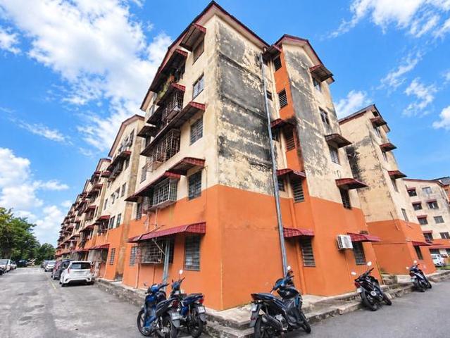 Apartment for sale in Petaling, Subang Jaya