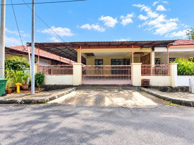 Residential House for sale in Bukit Kayu Hitam, Kubang Pasu