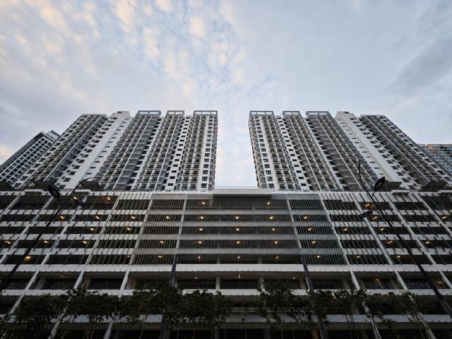 Serviced Residence for sale in Wellesley, Penang