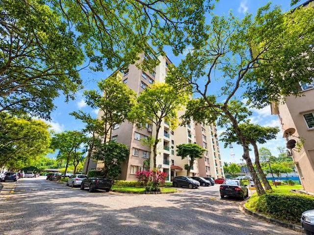 Apartment for sale in Kuala Lumpur, Country Heights Damansara