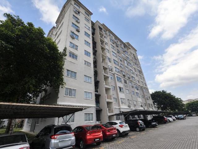 Apartment for sale in Kajang, Langat