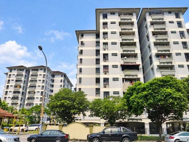 Condominium for sale in Country Heights Damansara, Kuala Lumpur