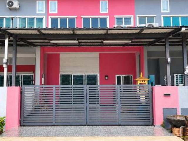 Terraced House for sale in Pantai Remis, Manjung