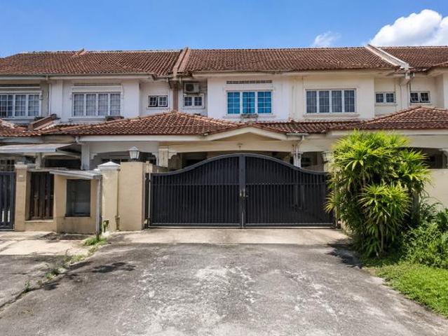Terraced House for sale in Banting, Selangor