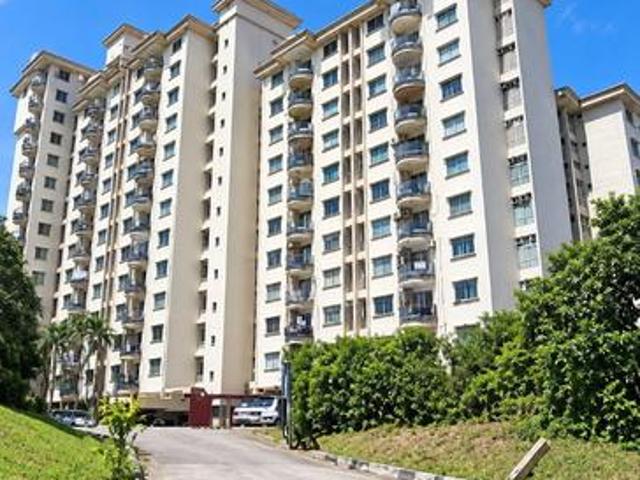 Apartment for sale in Kuala Lumpur, Country Heights Damansara