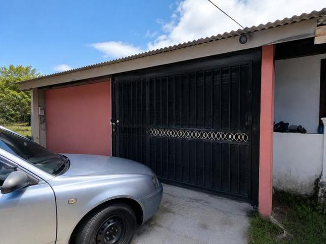 Residential House for sale in Perak, Pantai Remis