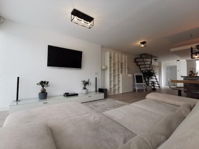 Woning te huur in Overbos, Hoofddorp