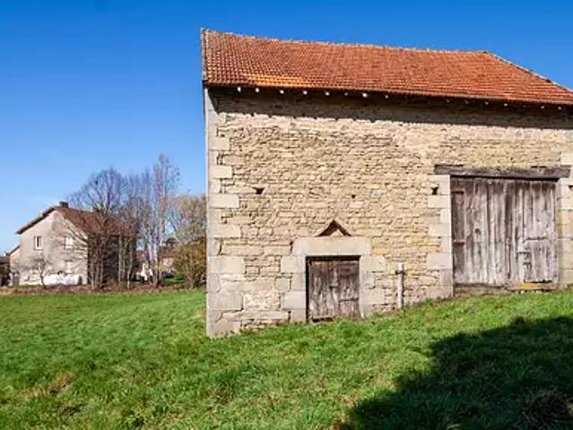 Maison vente à Guéret, Savennes