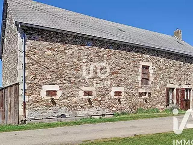 Maison vente à Riom, Savennes