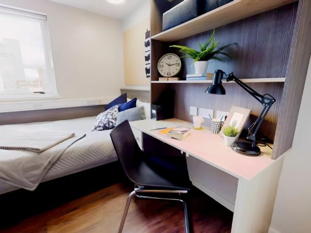 Room for rent in City Centre, Georgia