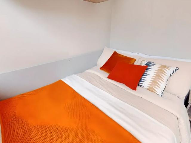 Studio for rent in Redcliffe, Feckenham