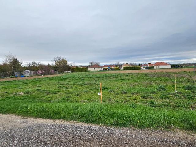 Terrain vente à Nogent-sur-Seine, Savières