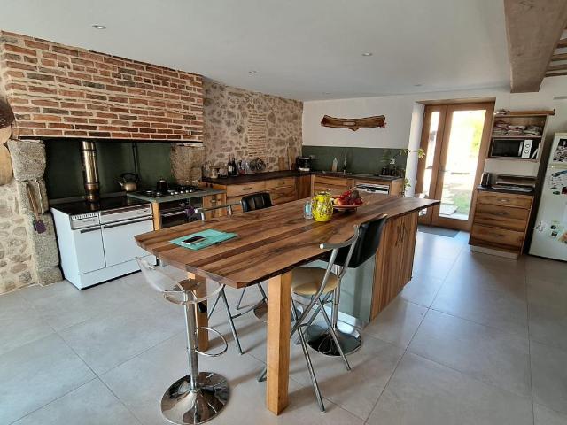 Maison vente à Nontron, Savignac-de-nontron