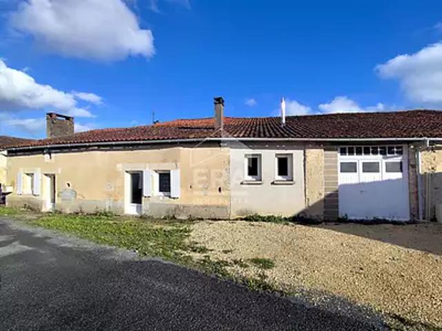 Maison vente à Montmorillon, Savigné