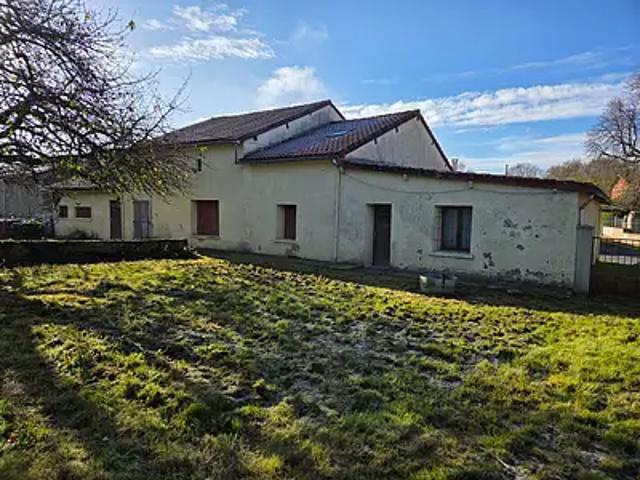 Maison vente à Montmorillon, Savigné