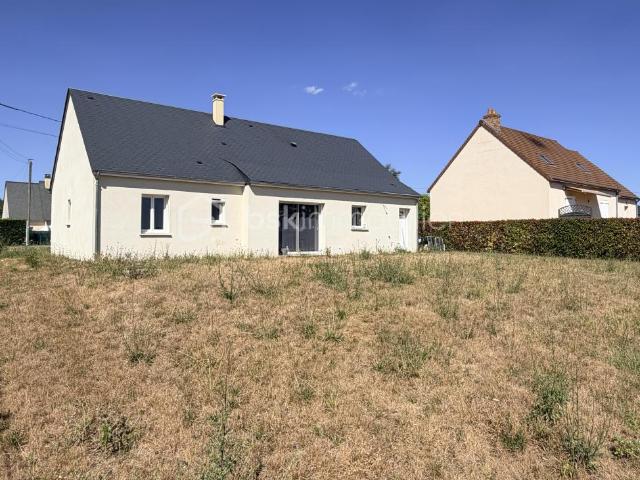 Maison vente à Chinon, Savigné-sur-lathan