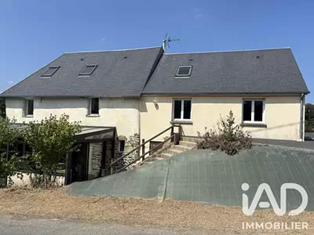 Maison vente à Livet, Savigny