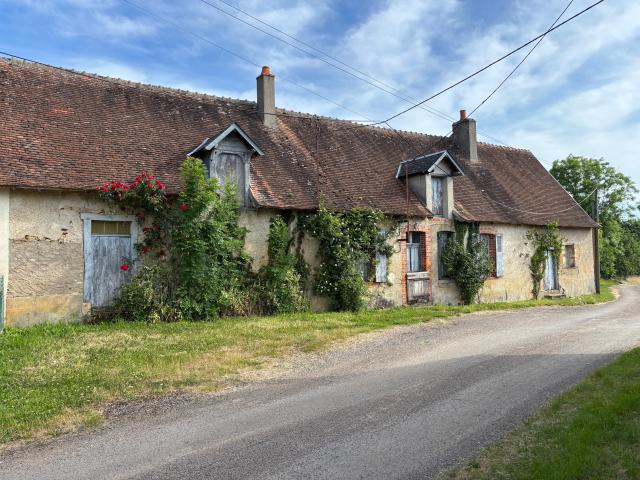 Maison vente à Bourges, Savigny-en-sancerre