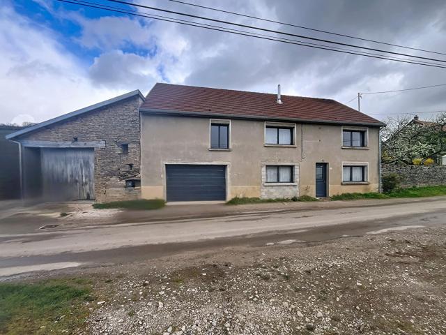 Maison vente à Dijon, Savigny-sous-mâlain
