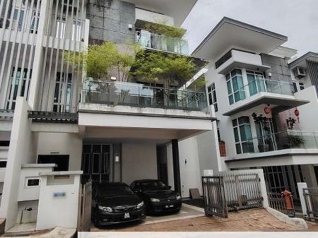 House for sale in Country Heights Damansara, Kuala Lumpur