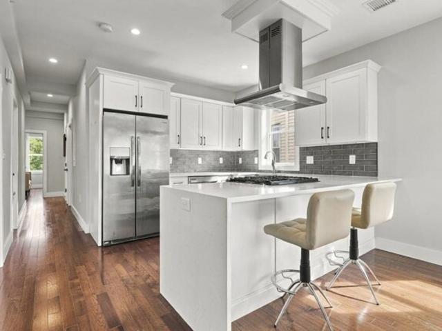 Condo for sale in Roxbury, Boston