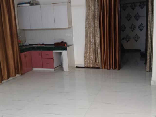 Property for rent in Deri