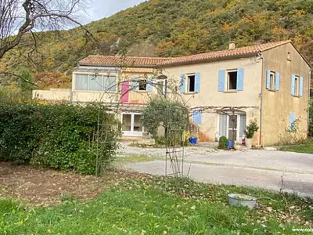 Maison vente à Carpentras, Savoillan