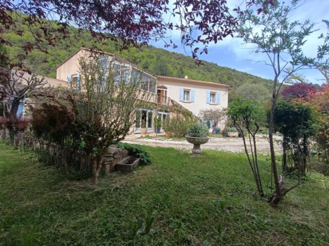 Maison vente à Carpentras, Savoillan