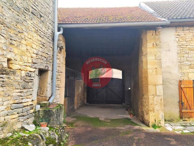 Maison vente à Montbard, Savoisy