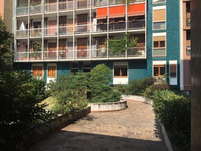 Monolocale in affitto a Milano, Lombardia