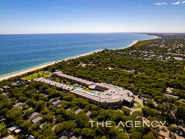 Apartment for sale in Broadwater, Western Australia