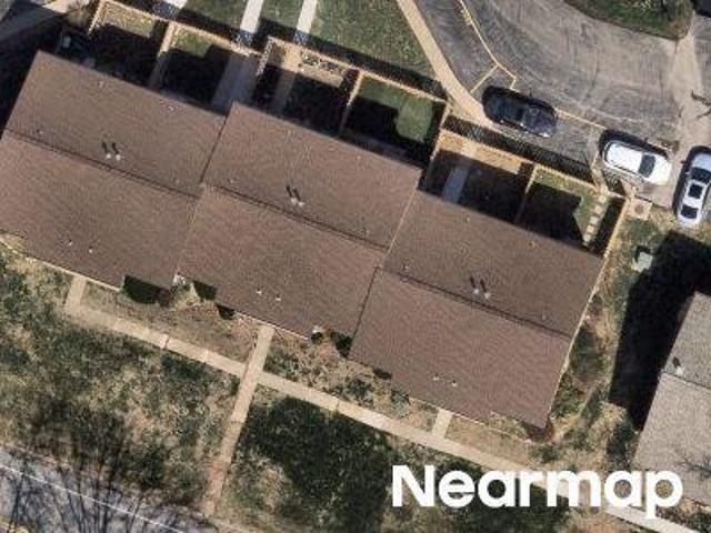 Condo for sale in Lake Saint Louis, Missouri