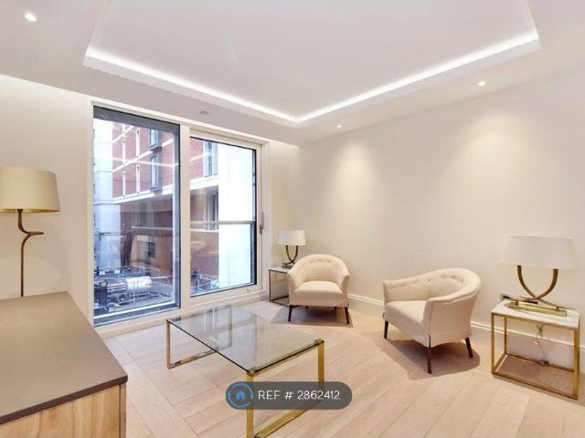 House for rent in St Clement Danes, Greater London